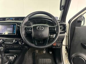 Toyota Hilux 2.8 GD-6 Raider 4X4D/C - Image 20