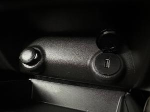 Toyota Starlet 1.5 Xi - Image 7