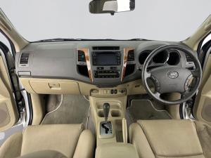 Toyota Fortuner 3.0D-4D Raised Body automatic - Image 11