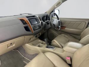 Toyota Fortuner 3.0D-4D Raised Body automatic - Image 15