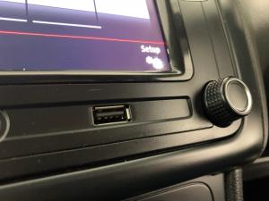 Volkswagen Polo Vivo 1.4 Comfortline - Image 7