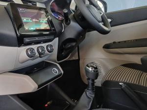 Renault Triber 1.0 Prestige - Image 11