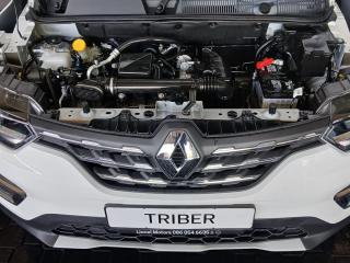 Renault Triber 1.0 Prestige