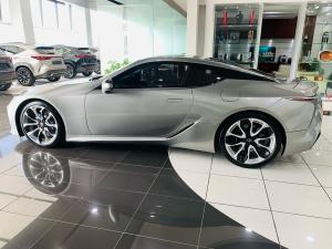 Lexus LC 500 coupe - Image 12