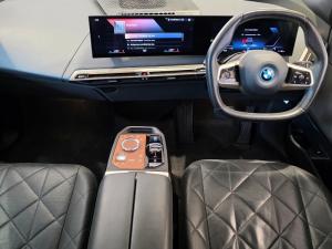 BMW iX xDrive40 - Image 7