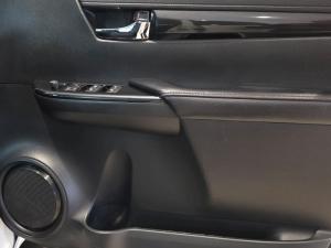 Toyota Hilux 2.8GD-6 double cab 4x4 Legend auto - Image 14
