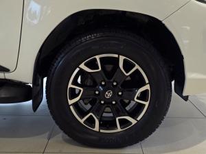 Toyota Hilux 2.8GD-6 double cab 4x4 Legend auto - Image 17