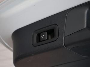 Mercedes-Benz GLB GLB220d 4Matic AMG Line - Image 22