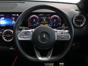 Mercedes-Benz GLB GLB220d 4Matic AMG Line - Image 23