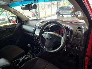 Isuzu D-MAX 250 HO HI-RIDE D/C - Image 7