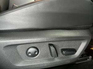 Nissan X-Trail 2.5 Acenta Plus 4WD - Image 13