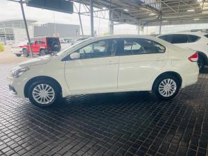 Suzuki Ciaz 1.5 GL manual - Image 4