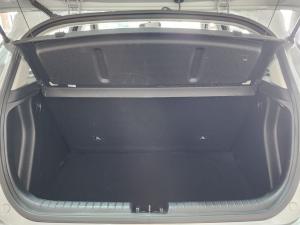 Hyundai i20 1.2 Motion - Image 19