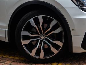 Volkswagen Tiguan 2.0TDI 4Motion Highline - Image 2