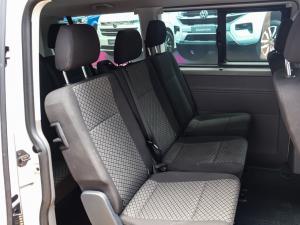 Volkswagen Transporter 2.0TDI Kombi SWB Trendline auto - Image 9