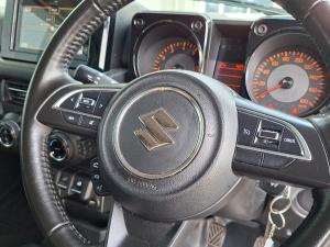 Suzuki Jimny 1.5 GLX AllGrip 3-door manual - Image 12
