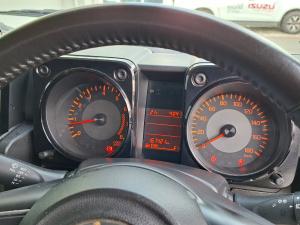 Suzuki Jimny 1.5 GLX AllGrip 3-door manual - Image 8