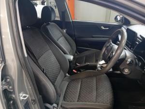 Kia Rio hatch 1.2 LS - Image 20