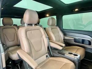 Mercedes-Benz V-Class V300d Exclusive - Image 3