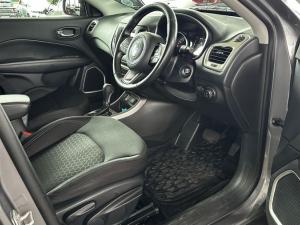 Jeep Compass 1.4T Longitude auto - Image 18