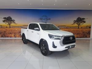 Toyota Hilux 2.8GD-6 double cab Raider auto - Image 1