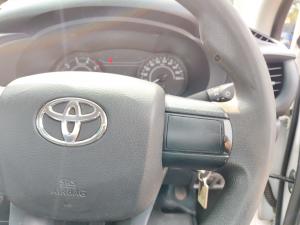 Toyota Hilux 2.4GD single cab S (aircon) - Image 10