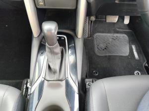 Toyota Corolla Cross 1.8 Hybrid XS - Image 13