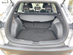 Toyota Corolla Cross 1.8 Hybrid XS - Image 21