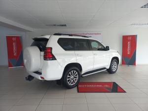 Toyota Land Cruiser Prado 2.8GD VX-L - Image 2