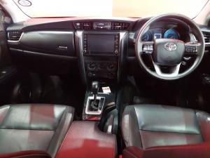 Toyota Fortuner 2.4GD-6 4x4 - Image 6
