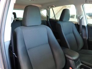 Toyota RAV4 2.2D-4D AWD GX - Image 16