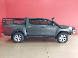 Toyota Hilux 2.8GD-6 double cab 4x4 Raider - Image 3