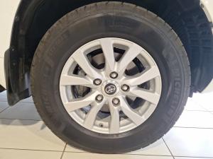 Toyota Land Cruiser 200 4.5D-4D V8 VX-R - Image 15