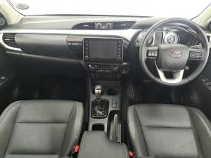 Toyota Hilux 2.8GD-6 double cab 4x4 Raider auto - Image 6