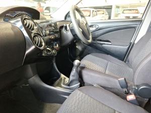 Toyota Etios Cross 1.5 Xs - Image 7