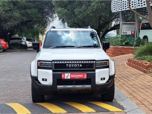 Toyota Land Cruiser Prado 2.8GD VX-R - Image 4