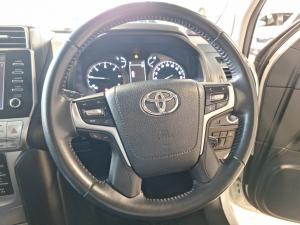 Toyota Land Cruiser Prado 2.8GD VX - Image 8