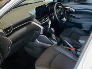 Toyota Urban Cruiser 1.5 XR auto - Image 7