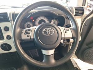Toyota FJ Cruiser FJ Cruiser - Image 8