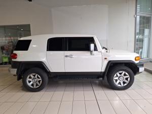 Toyota FJ Cruiser FJ Cruiser - Image 3