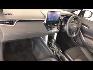 Toyota Corolla Cross 1.8 HEV XS - Image 17