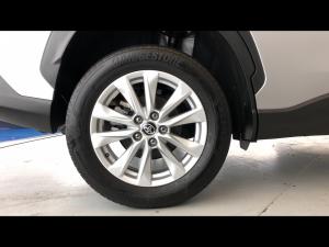 Toyota Corolla Cross 1.8 XS - Image 20