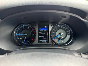 Toyota Hilux 2.8GD-6 48V double cab Legend - Image 11