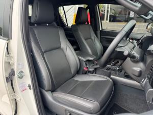 Toyota Hilux 2.8GD-6 48V double cab Legend - Image 15