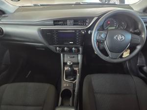 Toyota Corolla Quest 1.8 Plus manual - Image 6