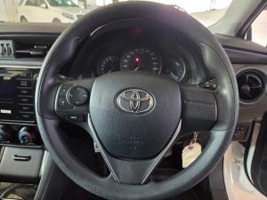 Toyota Corolla Quest 1.8 Plus manual - Image 8