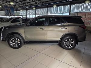 Toyota Fortuner 2.4GD-6 auto - Image 17