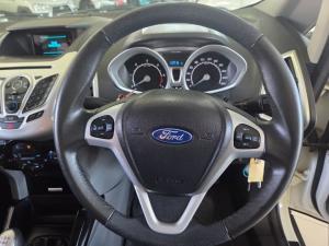Ford EcoSport 1.5TDCi Titanium - Image 8