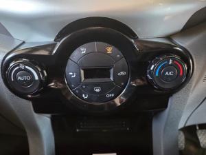 Ford EcoSport 1.5TDCi Titanium - Image 12