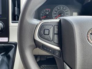 Toyota Quantum 2.8 LWB bus 11-seater GL - Image 9